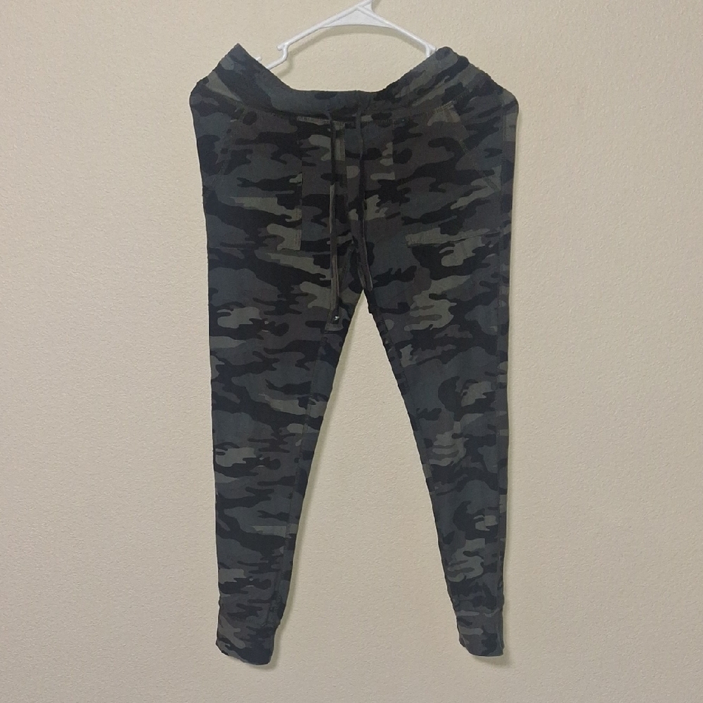 Kids' Camouflage Jogger Pants